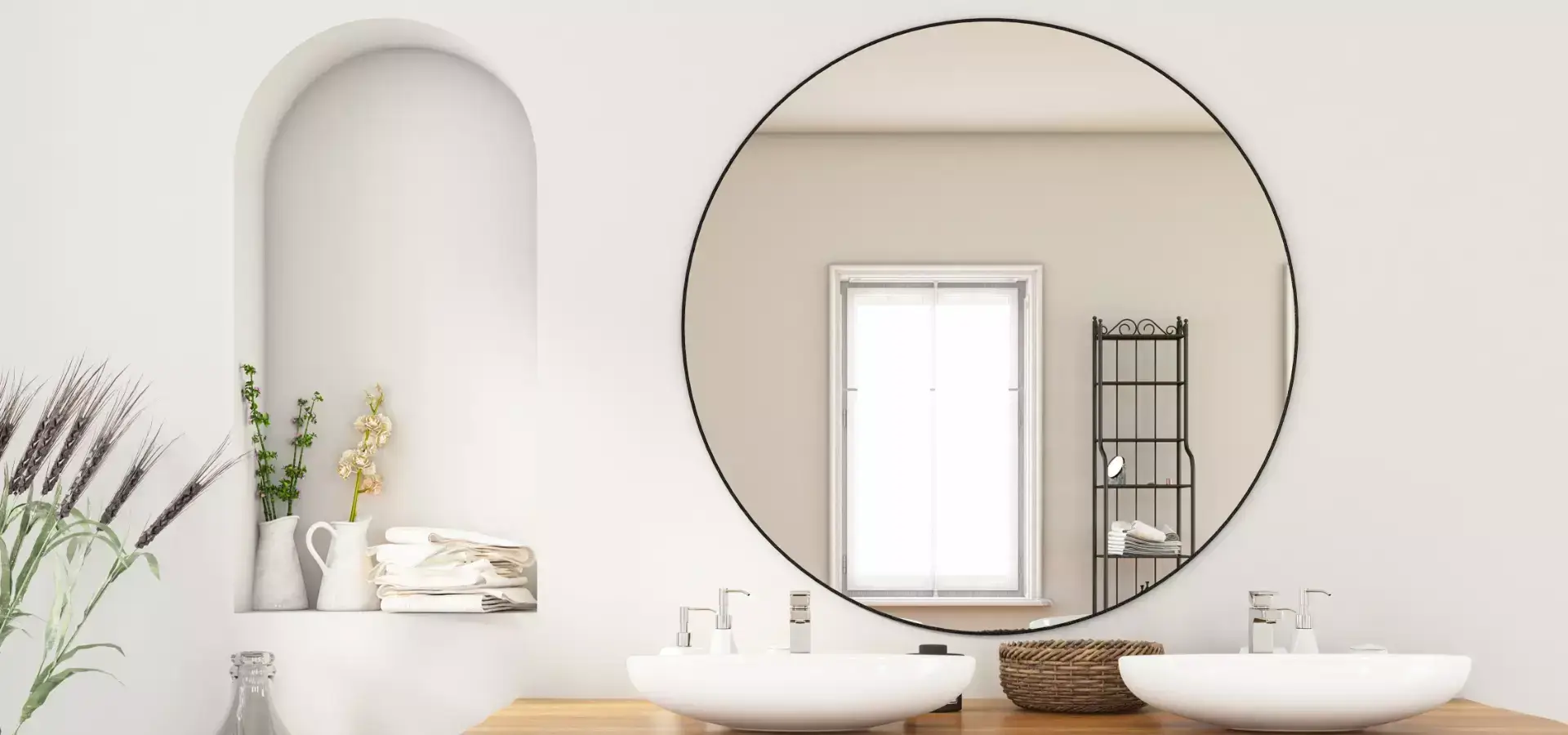 Duże, okrągłe lustro